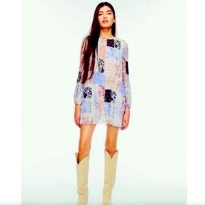 Aritzia Wilfred “Daydreamer” Mini Pleated Dress - Size Medium